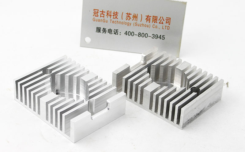铝散热器散热片抛光去毛刺